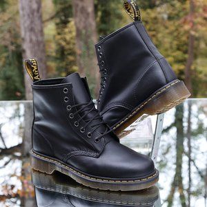 Dr. Martens 1460 Nappa 8 Eye Black Leather Boots Men's Size 9